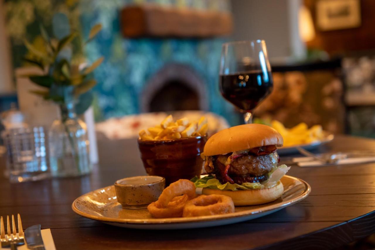 The Red Lion Inn By Chef & Brewer Collection Todwick Exteriör bild