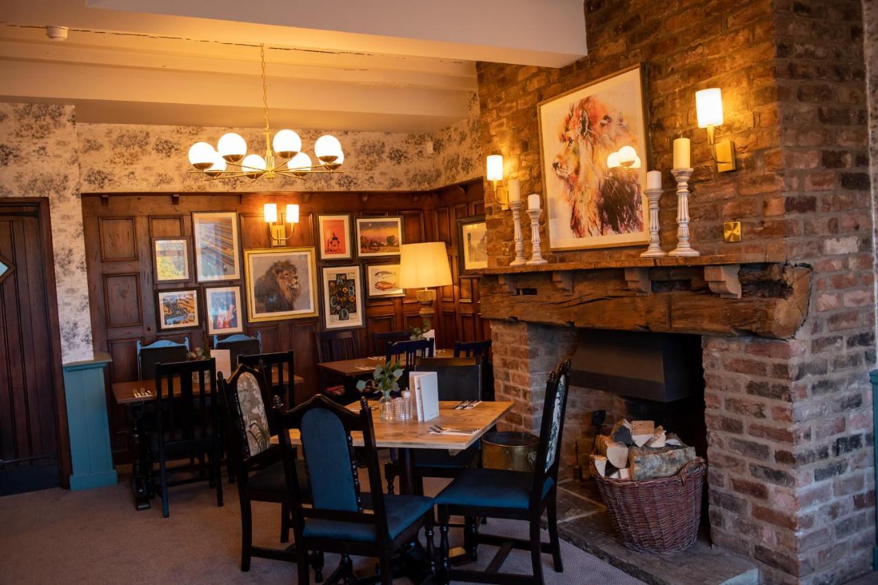 The Red Lion Inn By Chef & Brewer Collection Todwick Exteriör bild