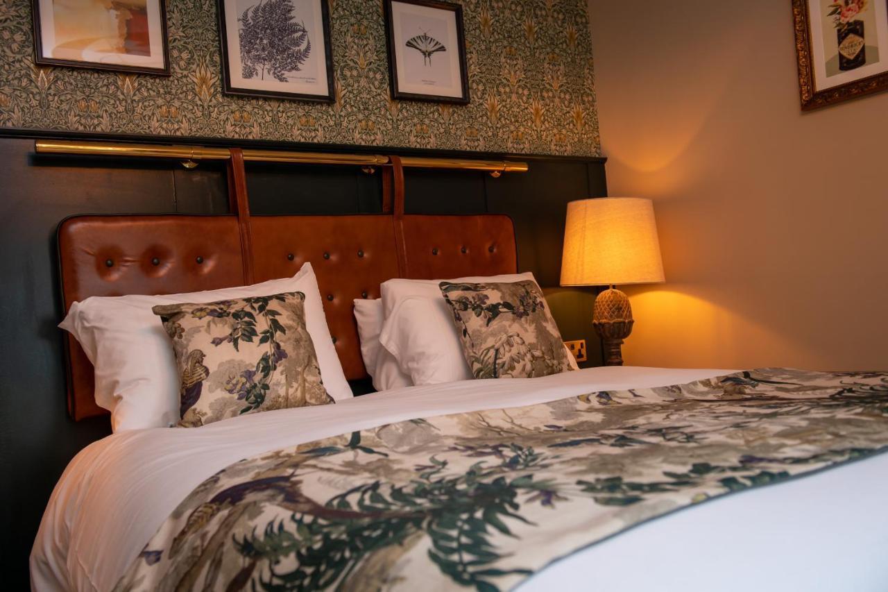 The Red Lion Inn By Chef & Brewer Collection Todwick Exteriör bild