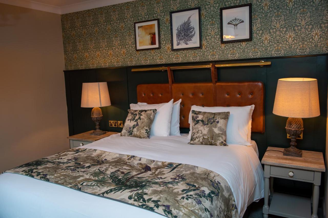 The Red Lion Inn By Chef & Brewer Collection Todwick Exteriör bild