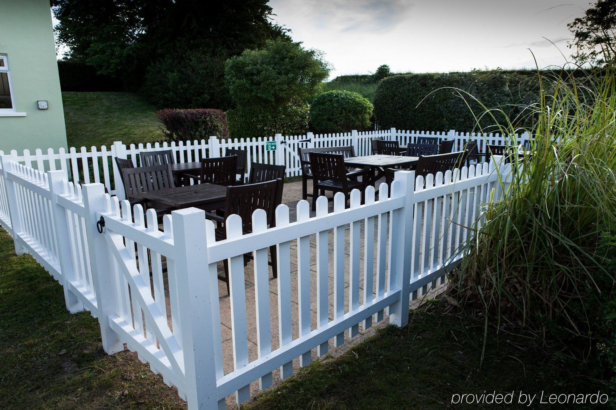 The Red Lion Inn By Chef & Brewer Collection Todwick Exteriör bild