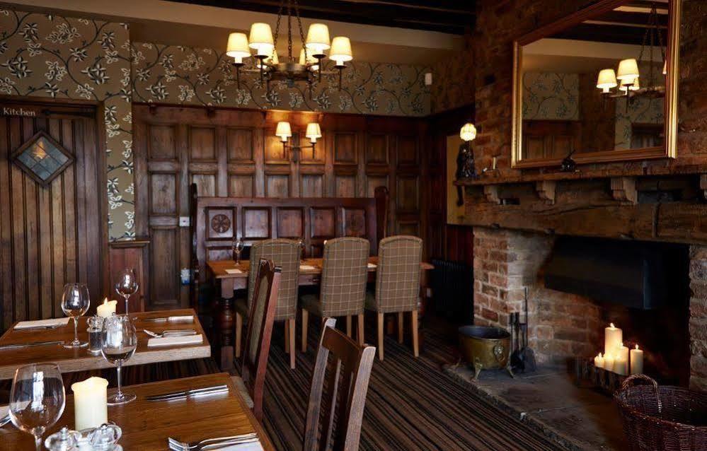 The Red Lion Inn By Chef & Brewer Collection Todwick Exteriör bild